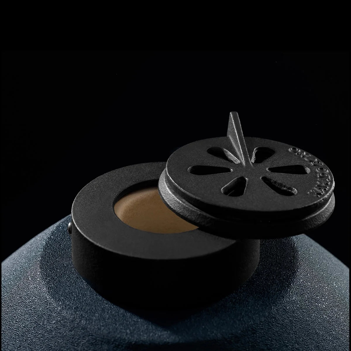 Kamado grill EVO Minimo, Navy Blue Matte